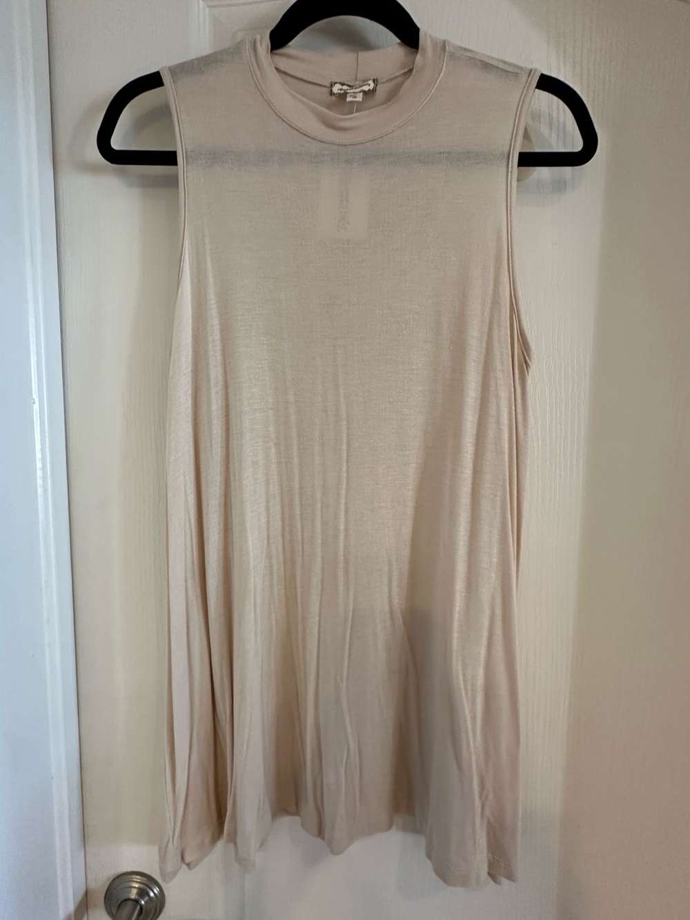 Eyeshadow Soft Cream High-Neck Swing Tank